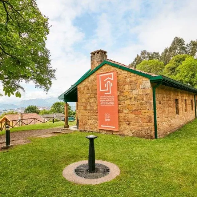 Visita guiada al Centro del Prerrománico Asturiano